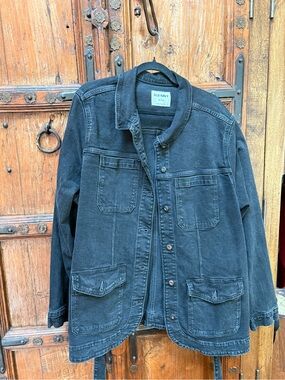 Old Navy  Black Washed Denim Jacket with belt 
Size XXL Tall